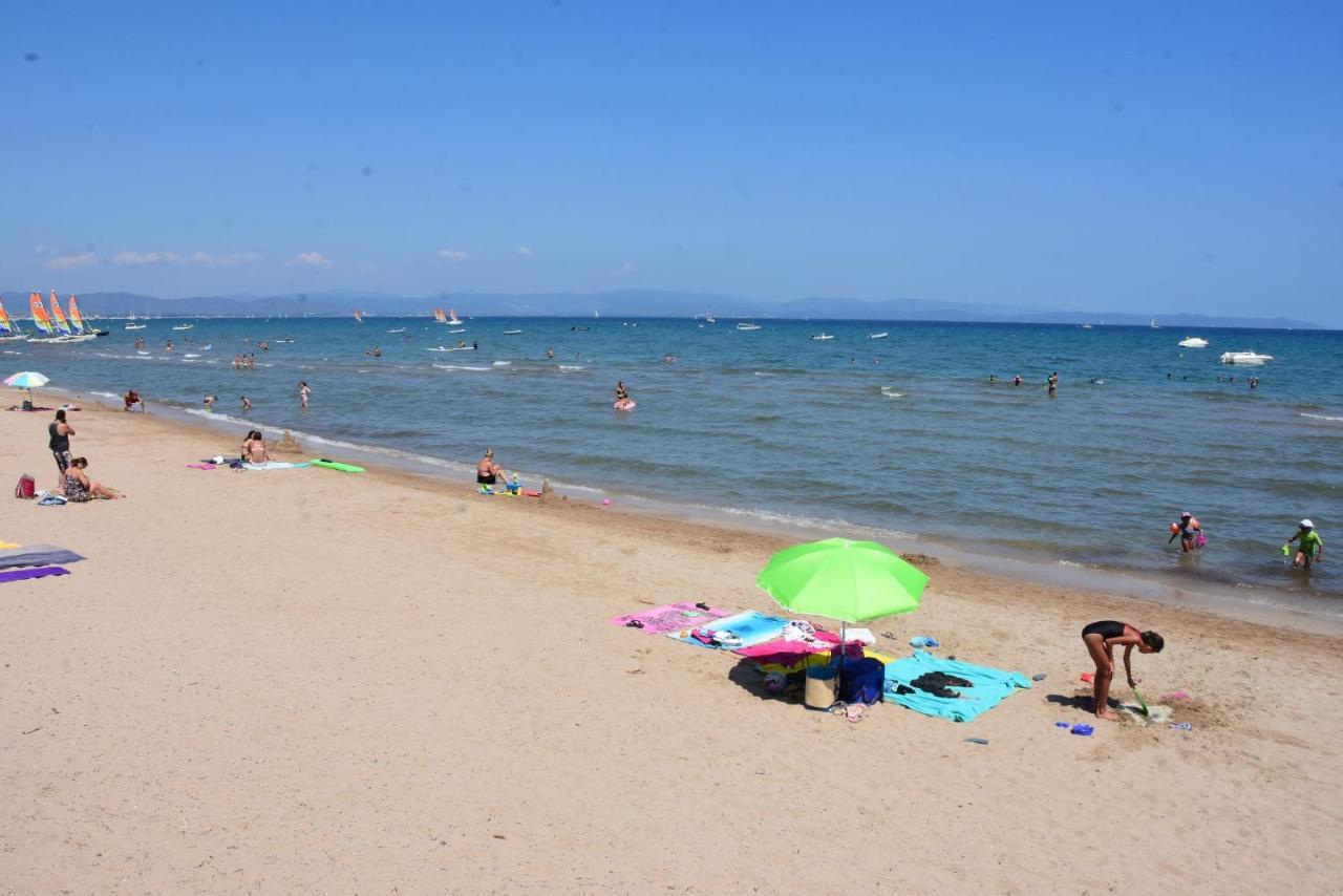 Camping La Bergerie Plage Hotel Hyères Kültér fotó